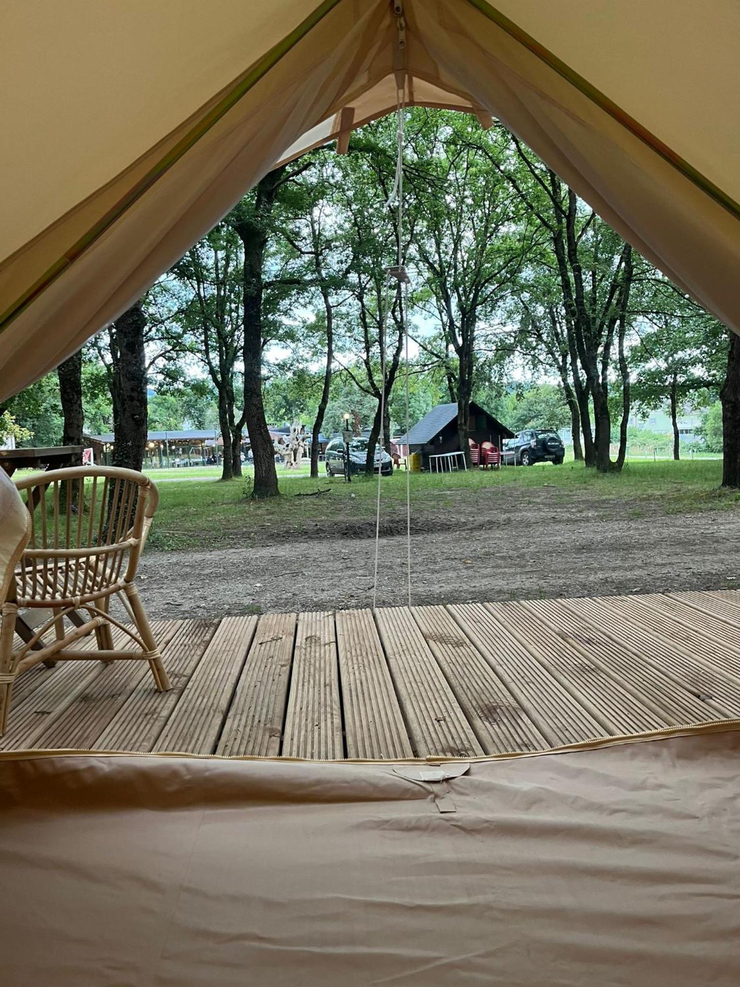 Camping Vila De Sarria Exteriér fotografie